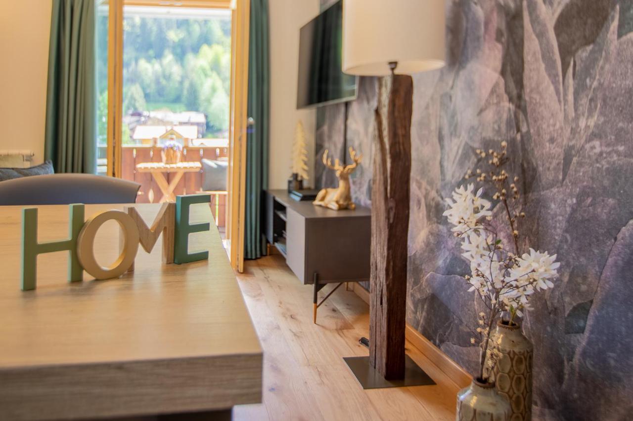 Giustino Suite Italy Pinzolo Due מראה חיצוני תמונה