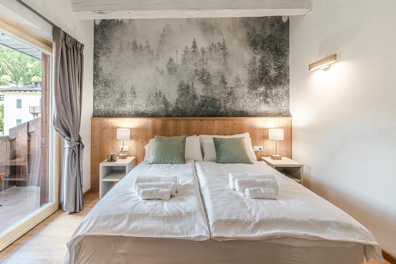 Giustino Suite Italy Pinzolo Due מראה חיצוני תמונה