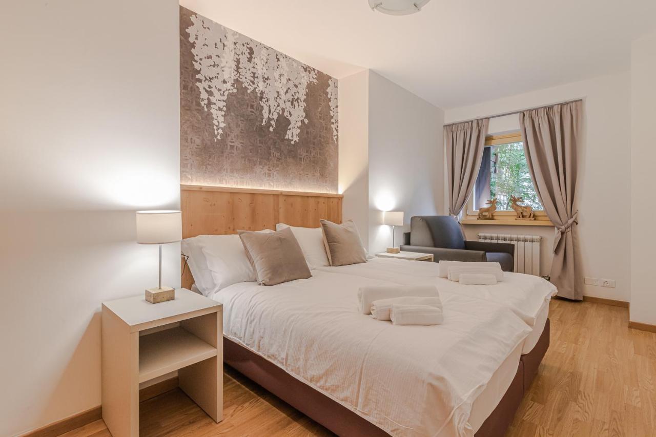Giustino Suite Italy Pinzolo Due מראה חיצוני תמונה