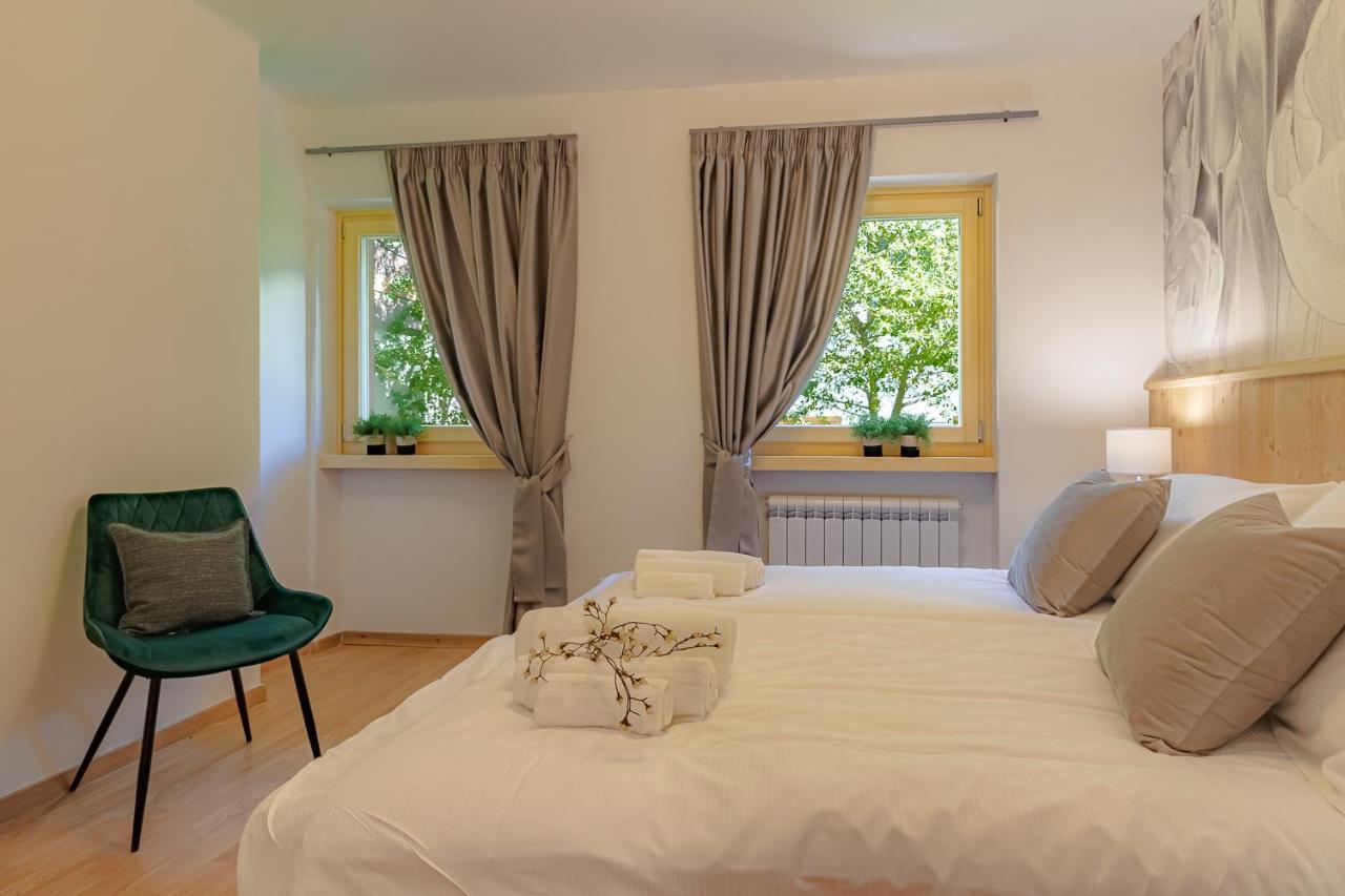 Giustino Suite Italy Pinzolo Due מראה חיצוני תמונה