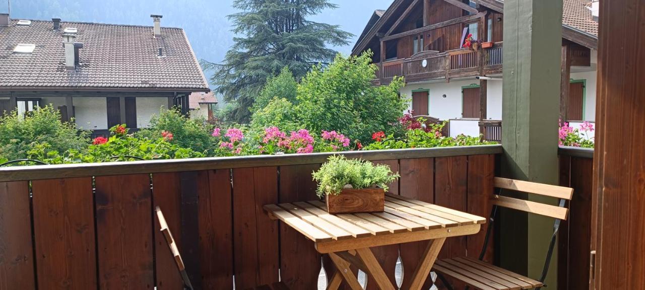 Giustino Suite Italy Pinzolo Due מראה חיצוני תמונה